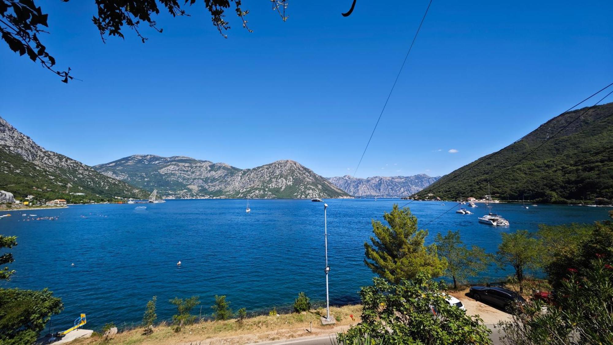 Apartment Capt Seferovic 2 Donji Morinj Εξωτερικό φωτογραφία