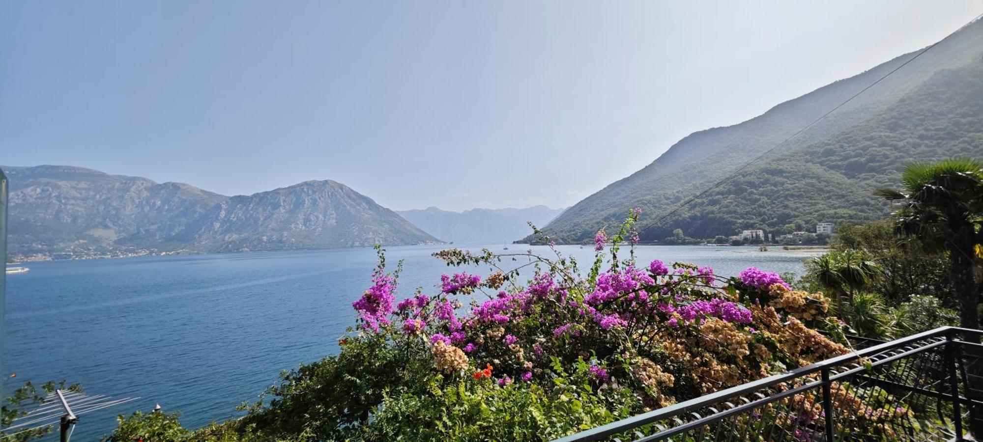 Apartment Capt Seferovic 2 Donji Morinj Εξωτερικό φωτογραφία